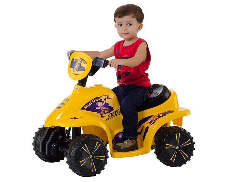 Carros e motos para crianca andar