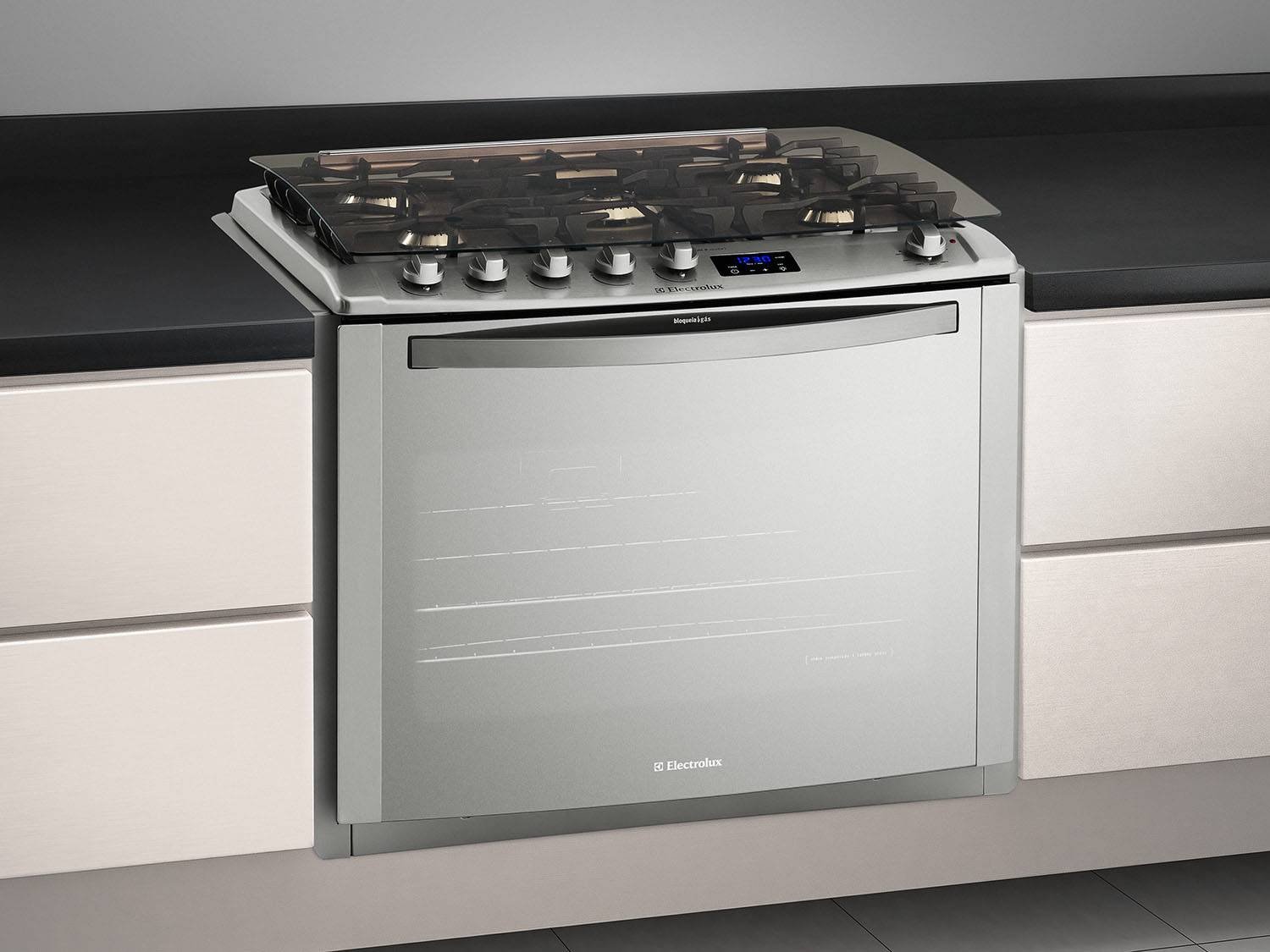 Fogão 5 Bocas Electrolux Celebrate Premium de Embutir Inox com Grill