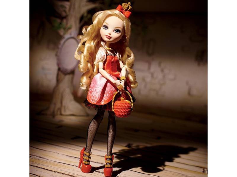 Bonecas do ever after high apple white